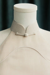 Summertime Bespoke Cheongsam in Crème