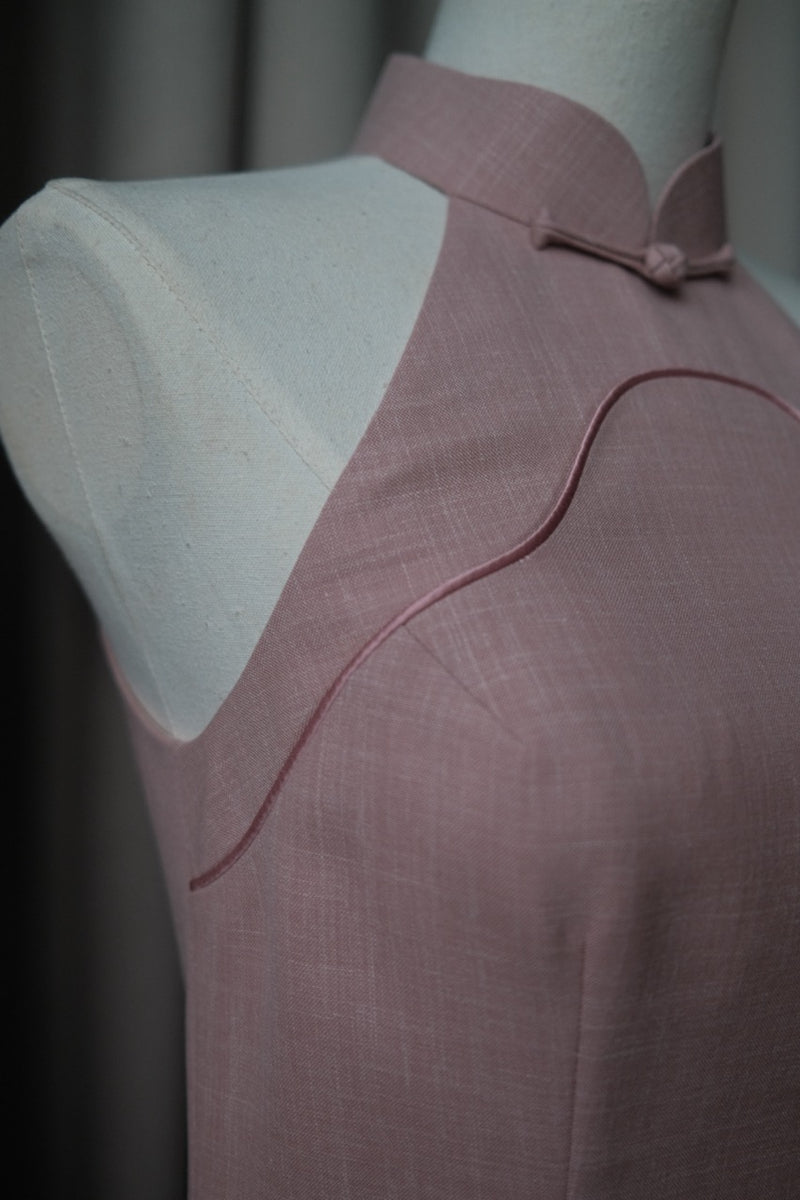 Summertime Loro Piana Bespoke Cheongsam in Peony