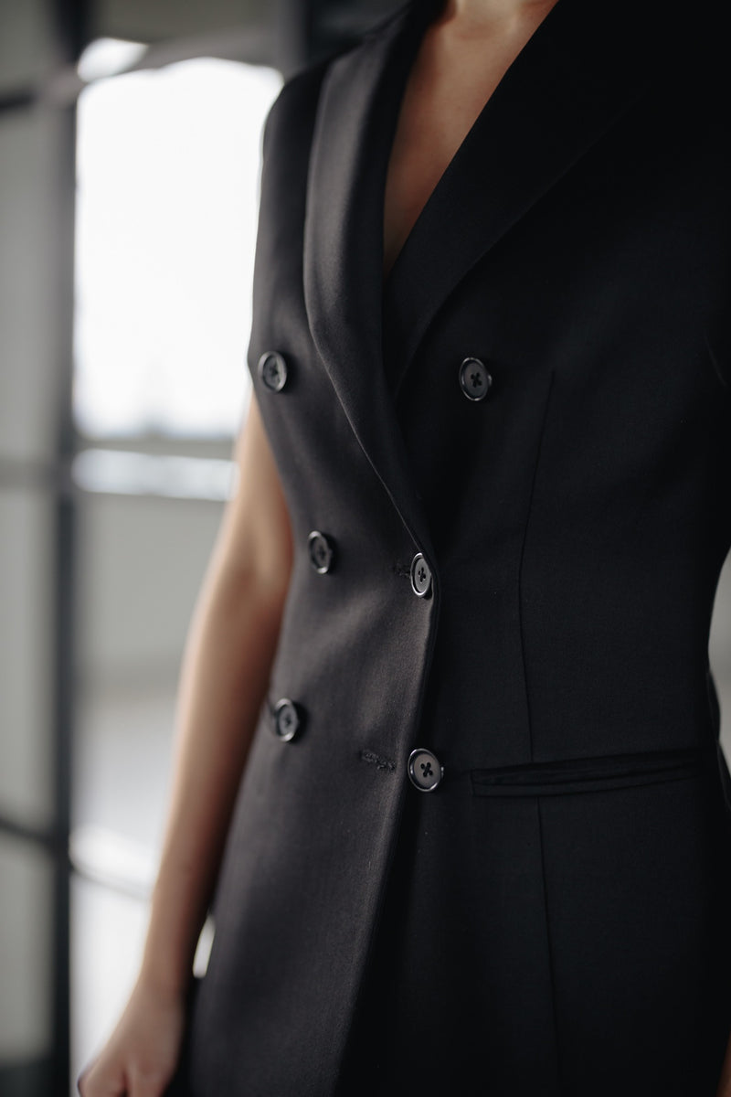 Airin Double Breasted Short Sleeve Jacket - Black