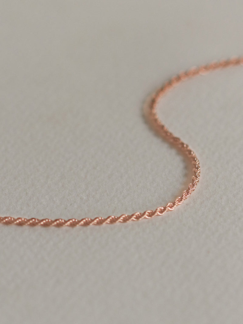 Twist Rope Necklace (Rose Gold)