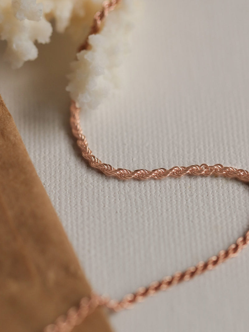 Twist Rope Necklace (Rose Gold)