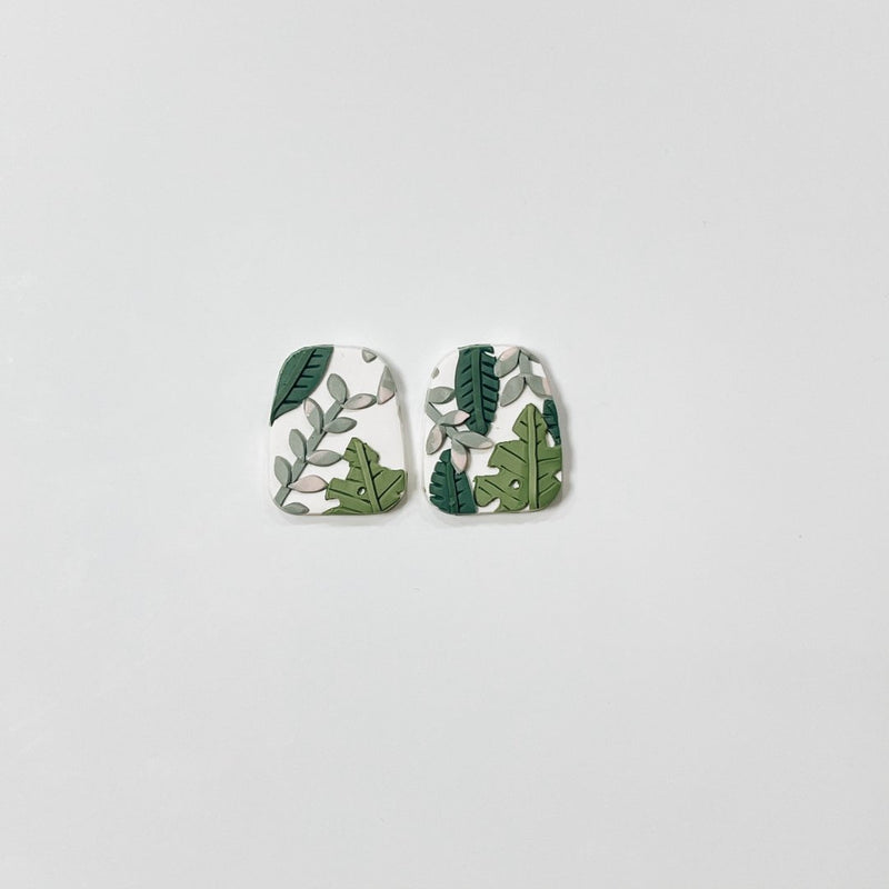 Lush Rattan Studs - LR4
